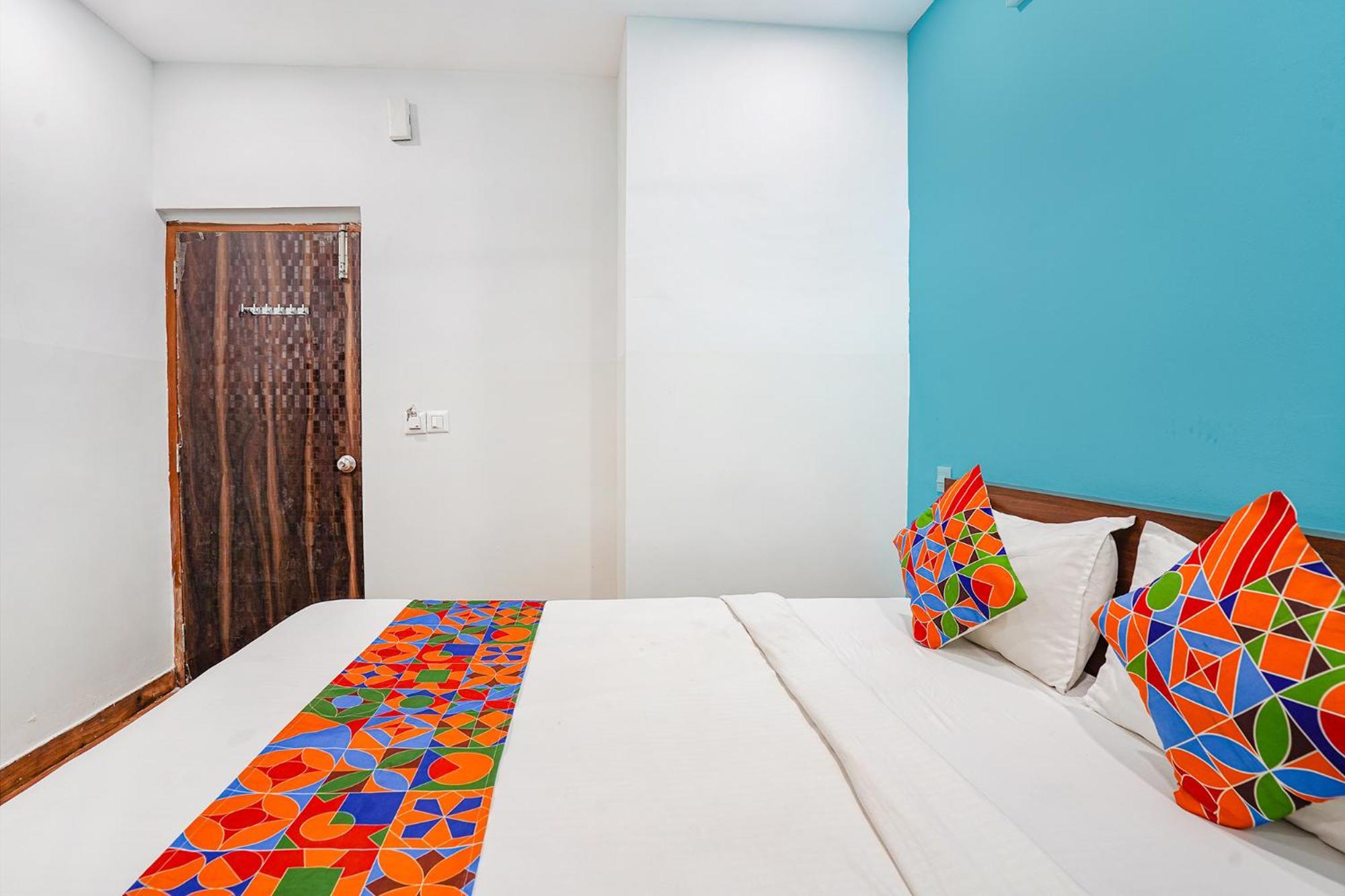 Fabhotel Rlv Green Palace - Nr Kengeri Satellite Town Bangalore Exterior foto